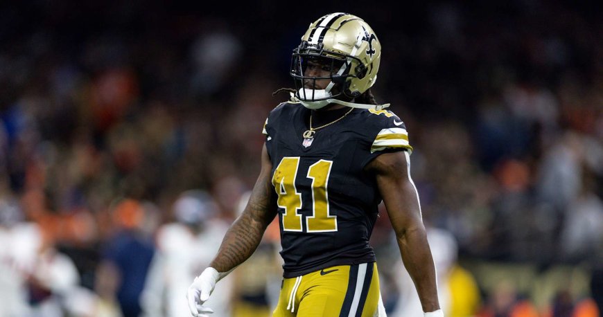 Alvin Kamara Responds to Brewery's Beer Offer in Viral Post After New Saints Contract