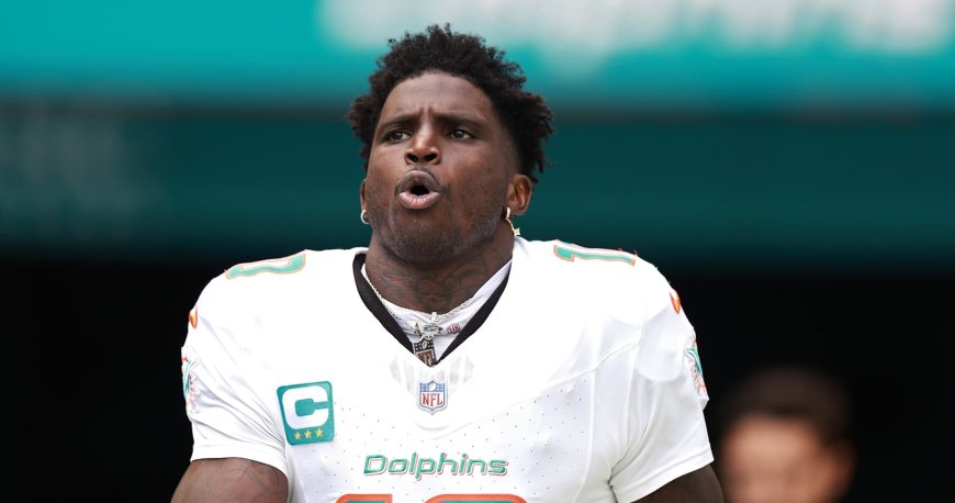 Dolphins' Tyreek Hill Posts 'Mic'd Up' Video of Budda Baker Confrontation, 'I'm Him'