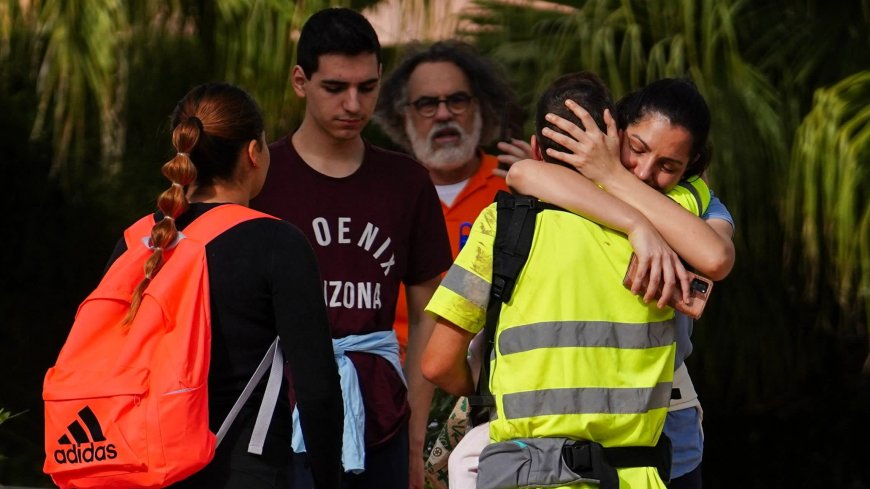 Spanish death toll rises to 211 from cataclysmic flooding