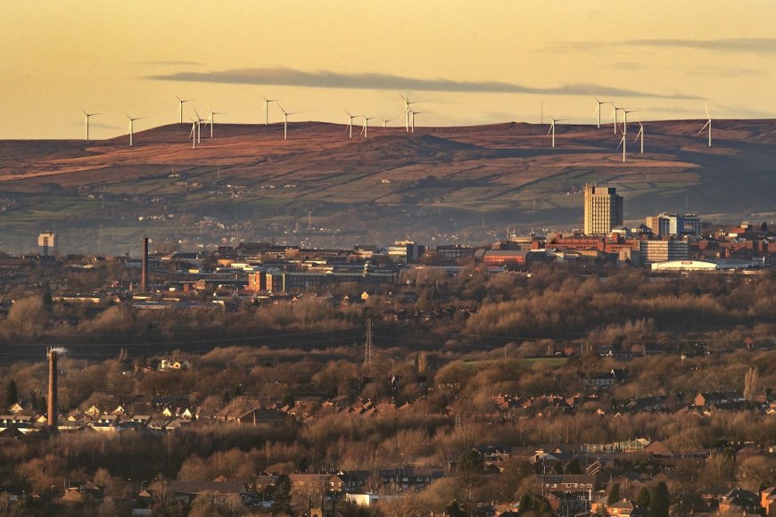 England’s Largest Onshore Wind Farm to Move Forward