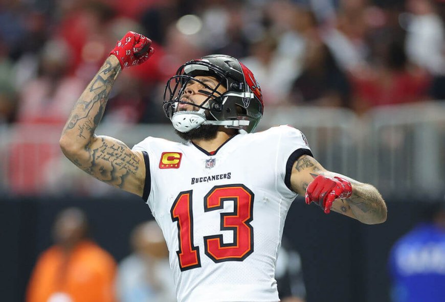 NFL Week 12 fantasy football, betting cheat sheet: Mike Evans, Isiah Pacheco near returns