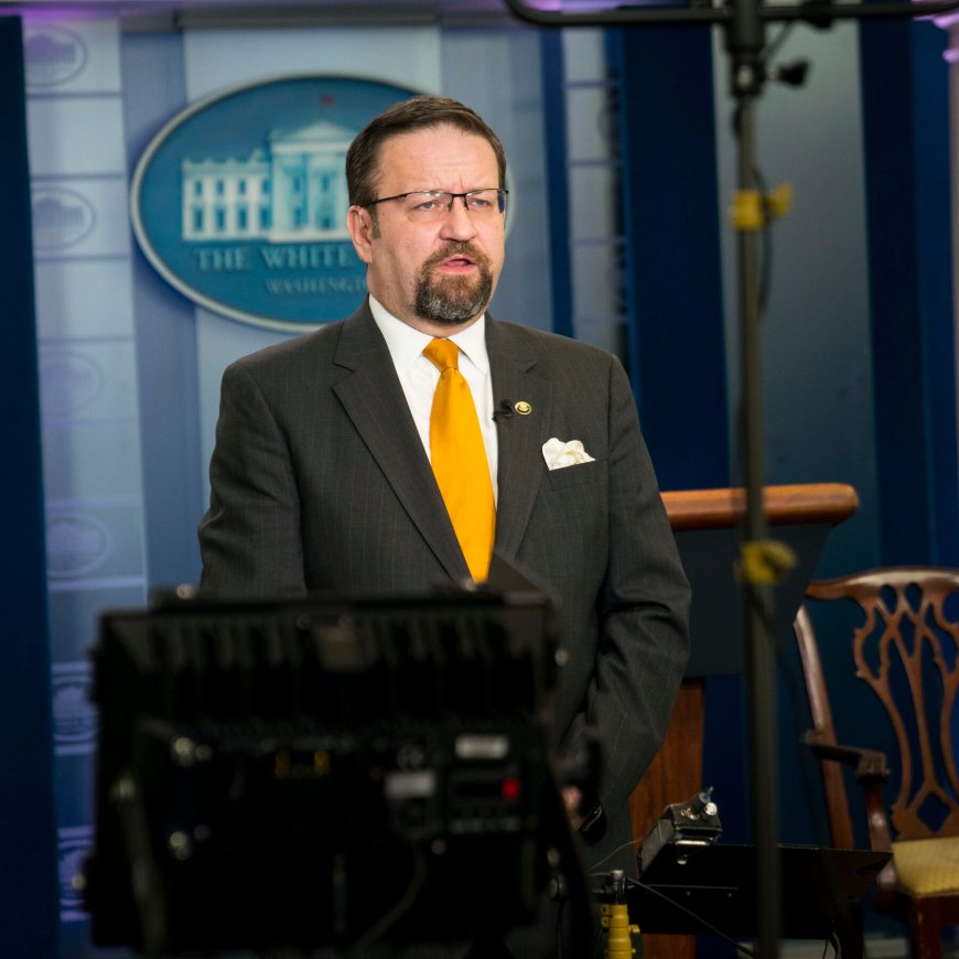 Sebastian Gorka to Return to White House as Adviser