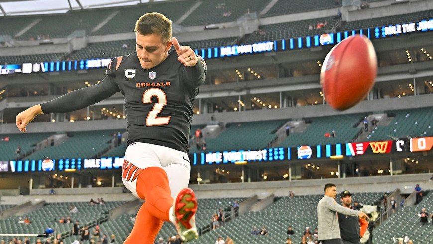 Bengals place kicker Evan McPherson on injured reserve, sign Cade York to practice squad