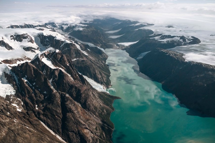 For the First Time, Scientists Observe One of Earth’s Largest Glacial Floods in Greenland