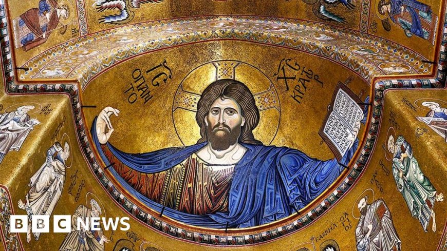 'It's pure beauty' - Italy's largest medieval mosaics restored