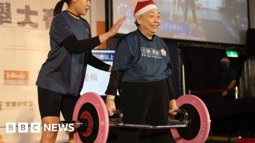 Watch: 90-year-old with Parkinson's enters weightlifting contest