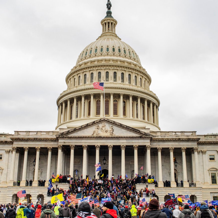 D.C. Police Officer Convicted Over Leaks to Proud Boys Leader Enrique Tarrio